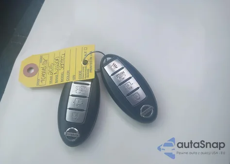 2015 Nissan Sentra Sr из США, поврежденный, VIN 3N1AB7AP1FY378851